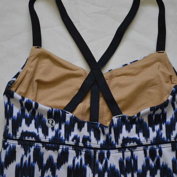 LULULEMON | Get Focused Tank Top Ikat | Sz. 2 - Picture 8 of 9